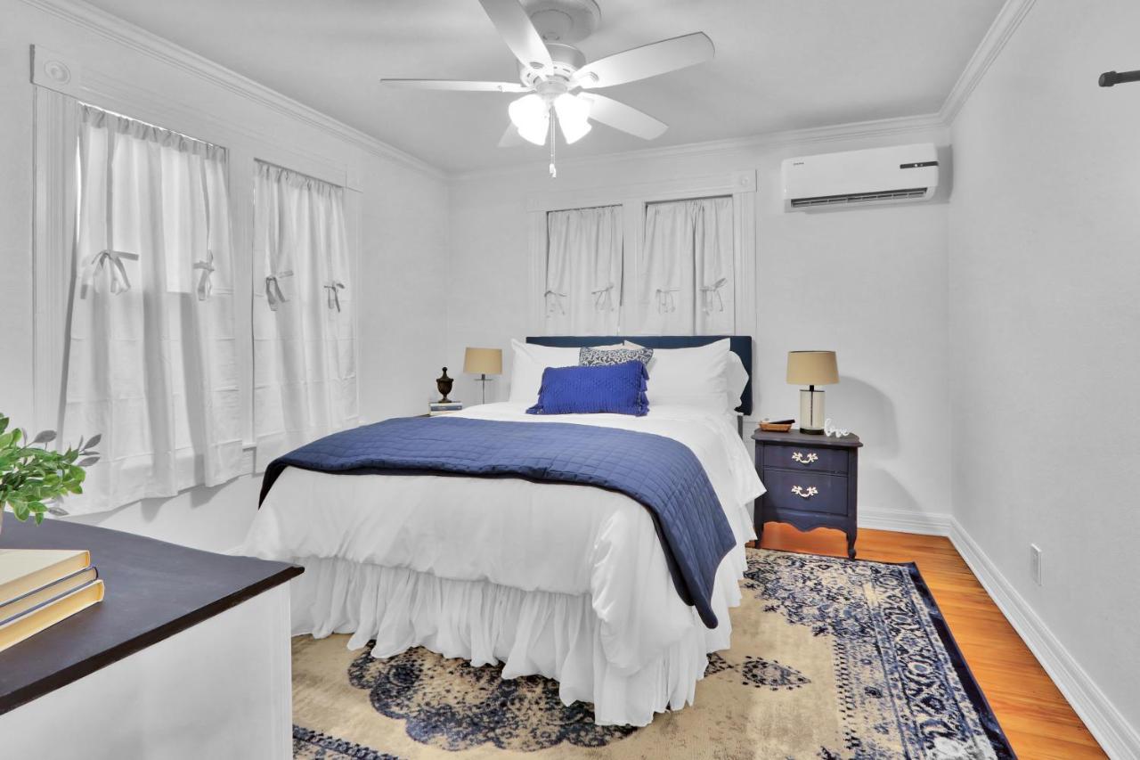Nb Farmhaus Villa นิวบราวน์เฟลส์ ภายนอก รูปภาพ